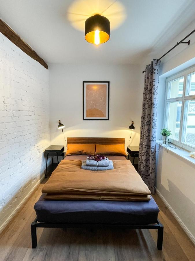 Stilvolle, Zentrale Ferienwohnung Bocksbruecke Mit Parkplatz Salzwedel Exterior foto