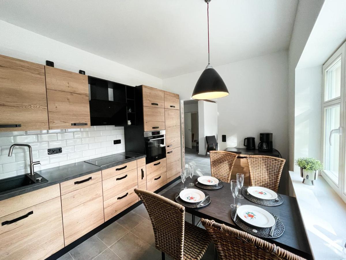 Stilvolle, Zentrale Ferienwohnung Bocksbruecke Mit Parkplatz Salzwedel Exterior foto